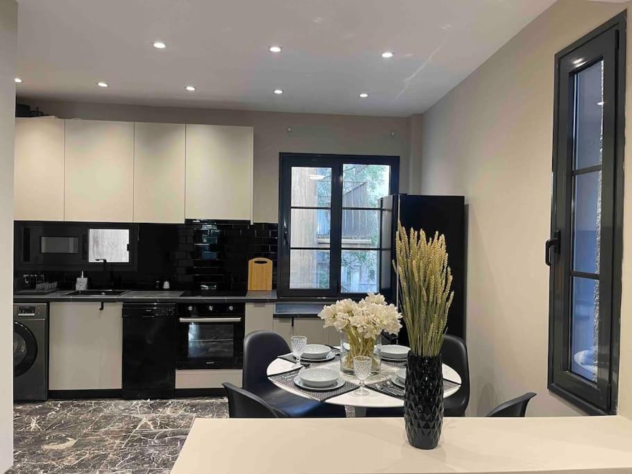 Estia Boutique Apartment Atene Esterno foto