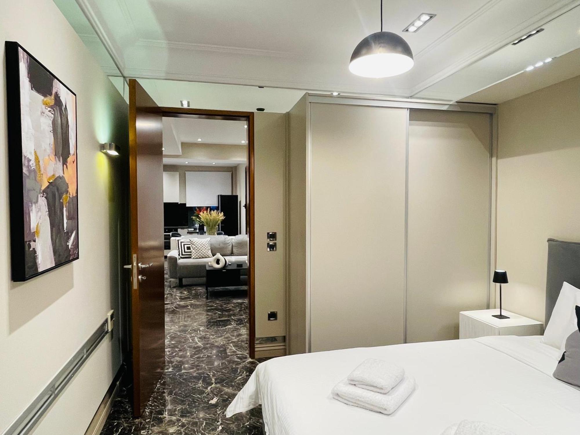 Estia Boutique Apartment Atene Esterno foto